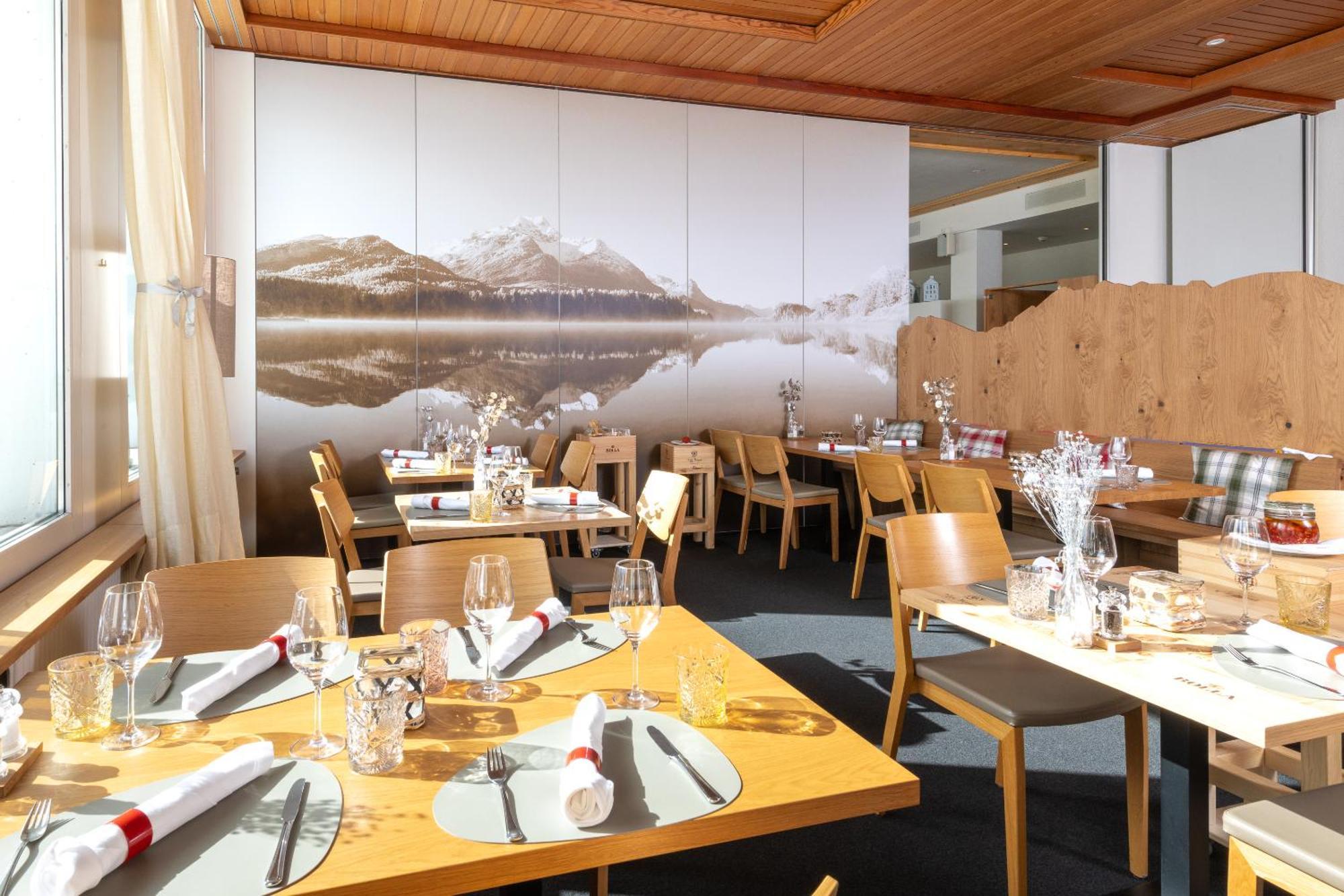 Randolins Familienresort St Moritz Exterior foto
