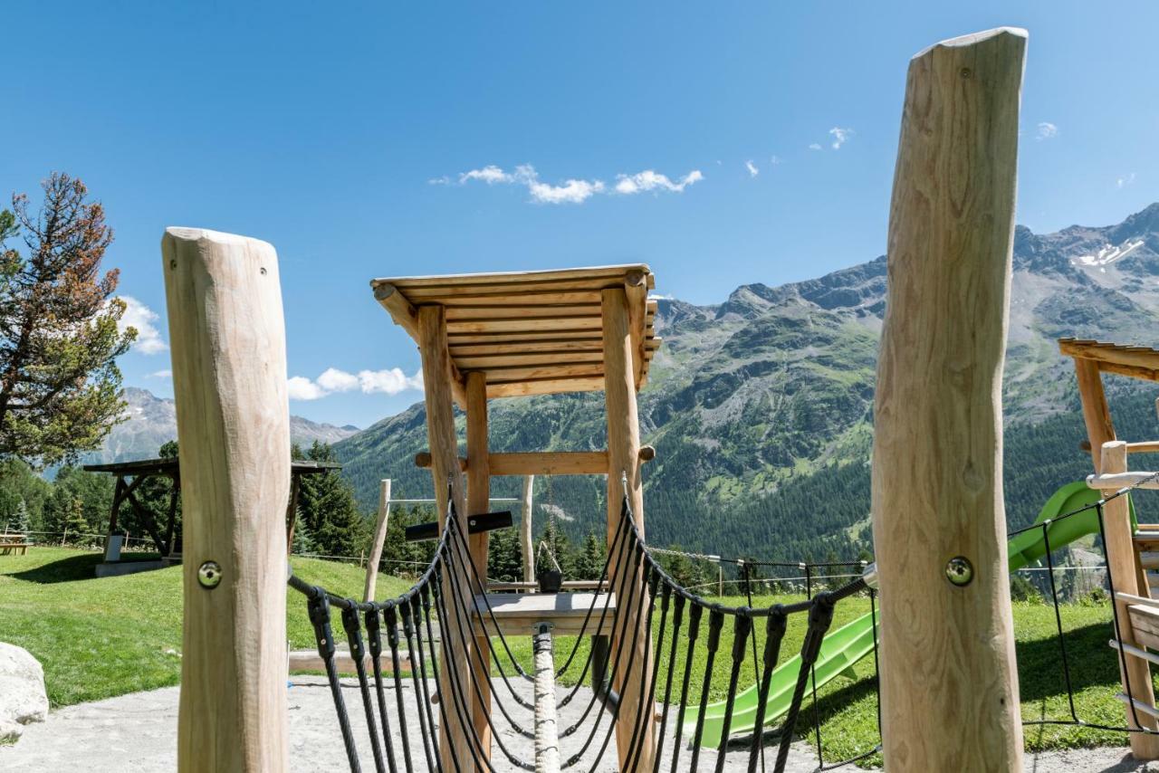 Randolins Familienresort St Moritz Exterior foto